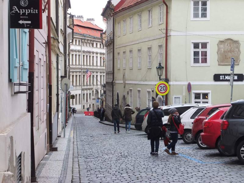 prag01-046.jpg prag01-046.jpg