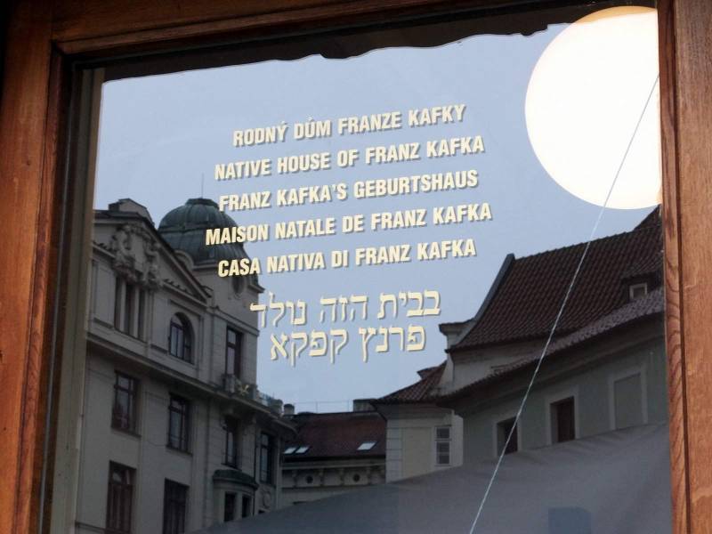prag01-115.jpg