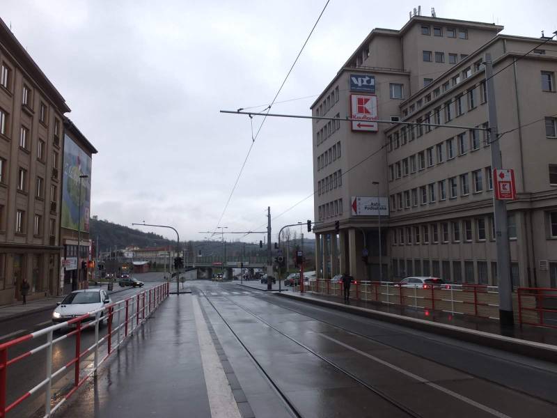 prag01-131.jpg prag01-131.jpg